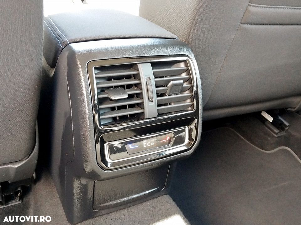 Volkswagen Passat 1.4 TSI DSG GTE - 23
