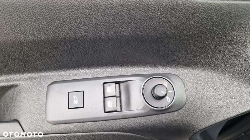 Peugeot PARTNER - 24