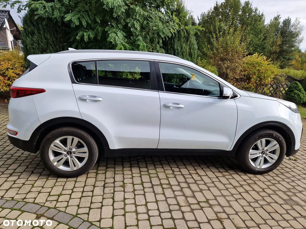 Kia Sportage - 16