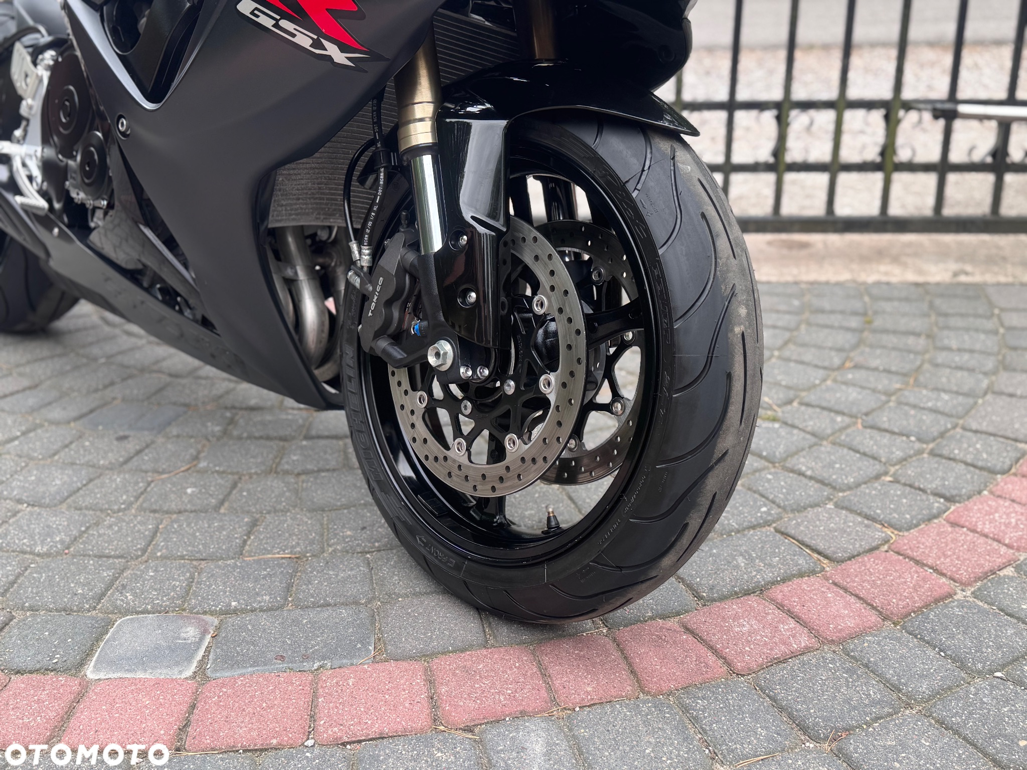 Suzuki GSX-R - 22