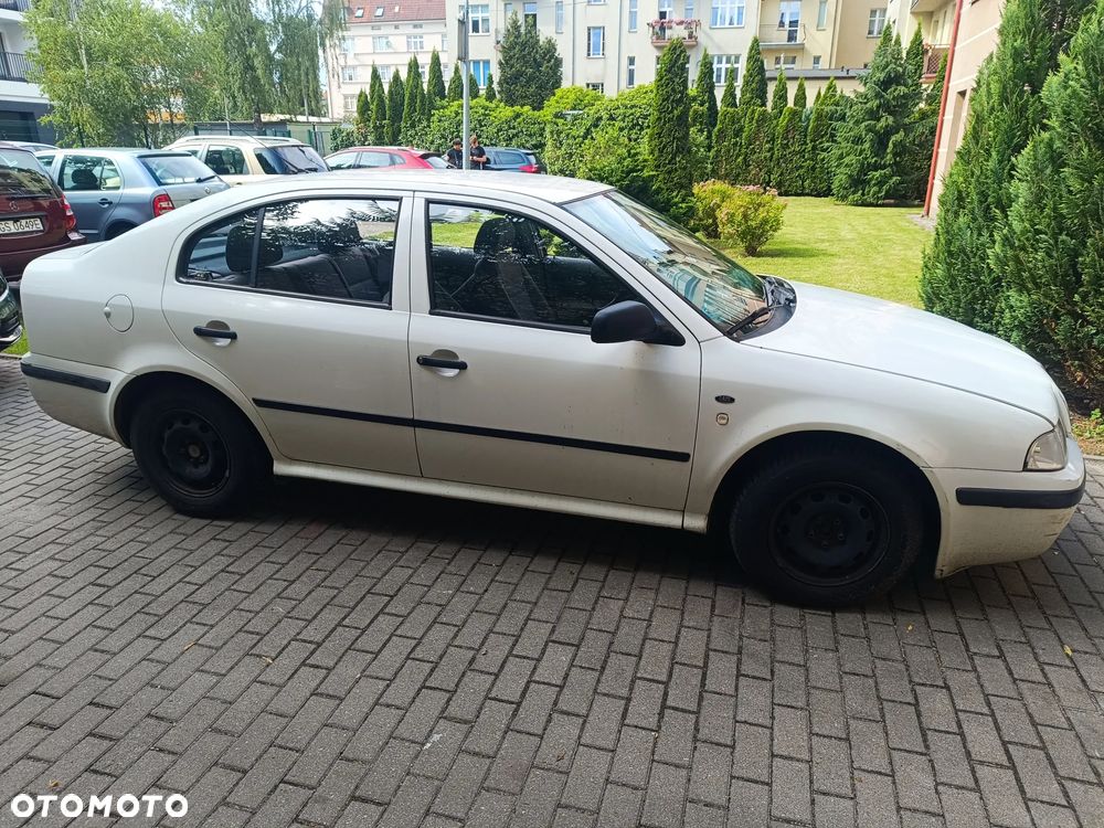 Skoda Octavia - 4