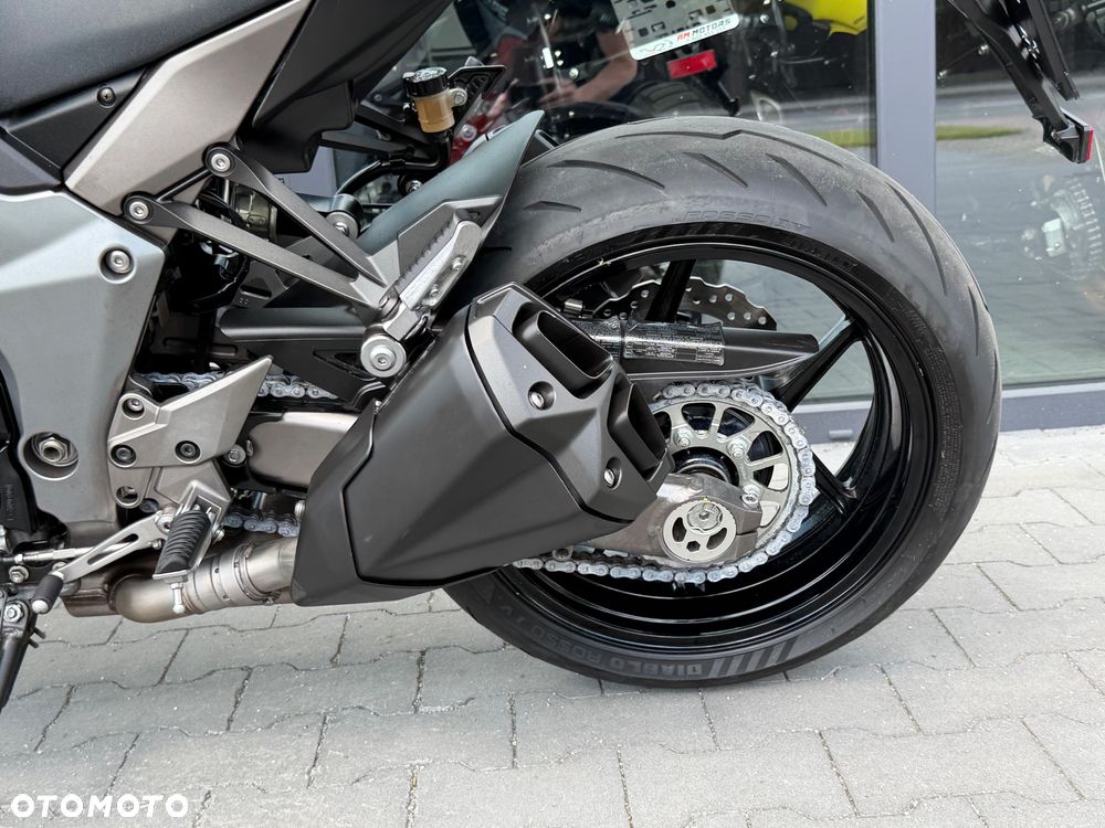 Kawasaki Ninja 1000 SX - 34