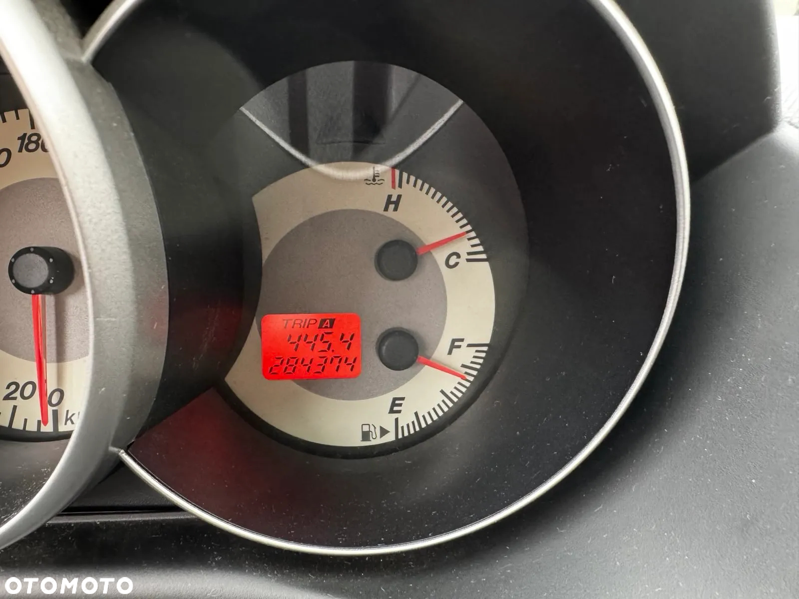 Mazda 3 1.6 Exclusive - 2