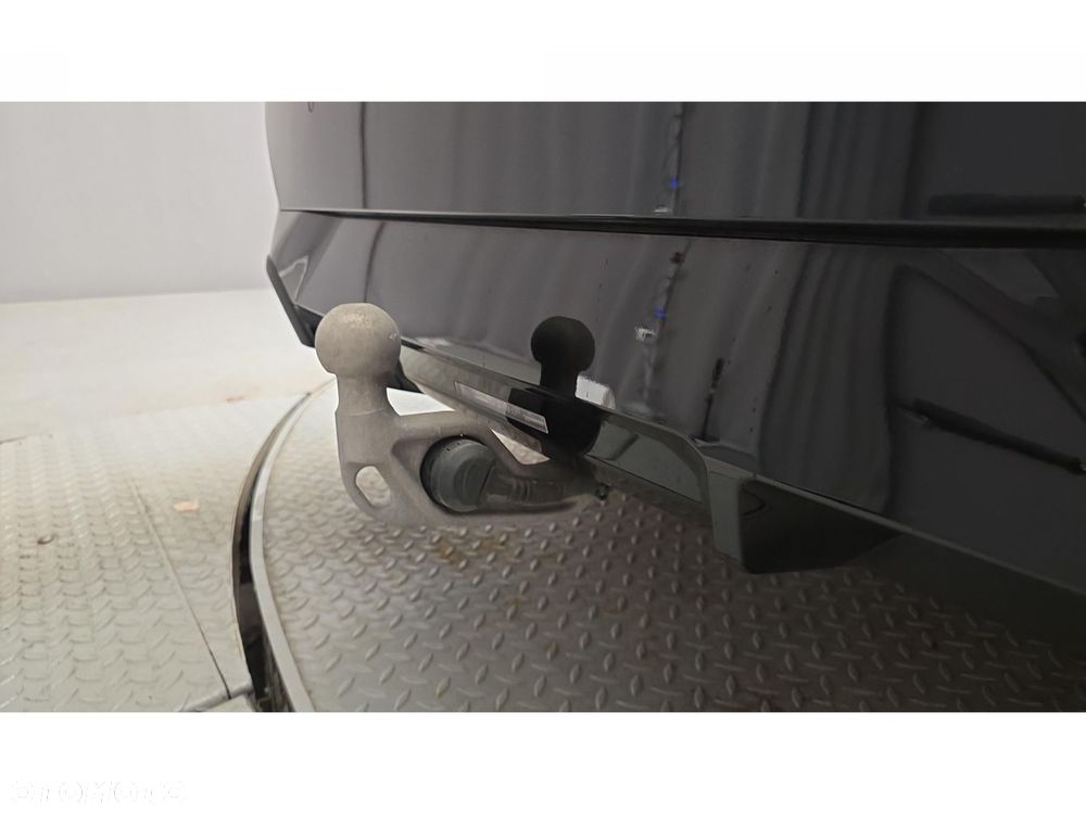 BMW Seria 5 - 28