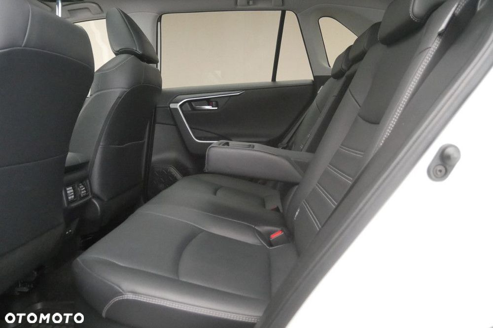 Toyota RAV4 - 15