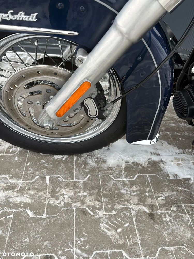 Harley-Davidson Softail Heritage Classic - 20