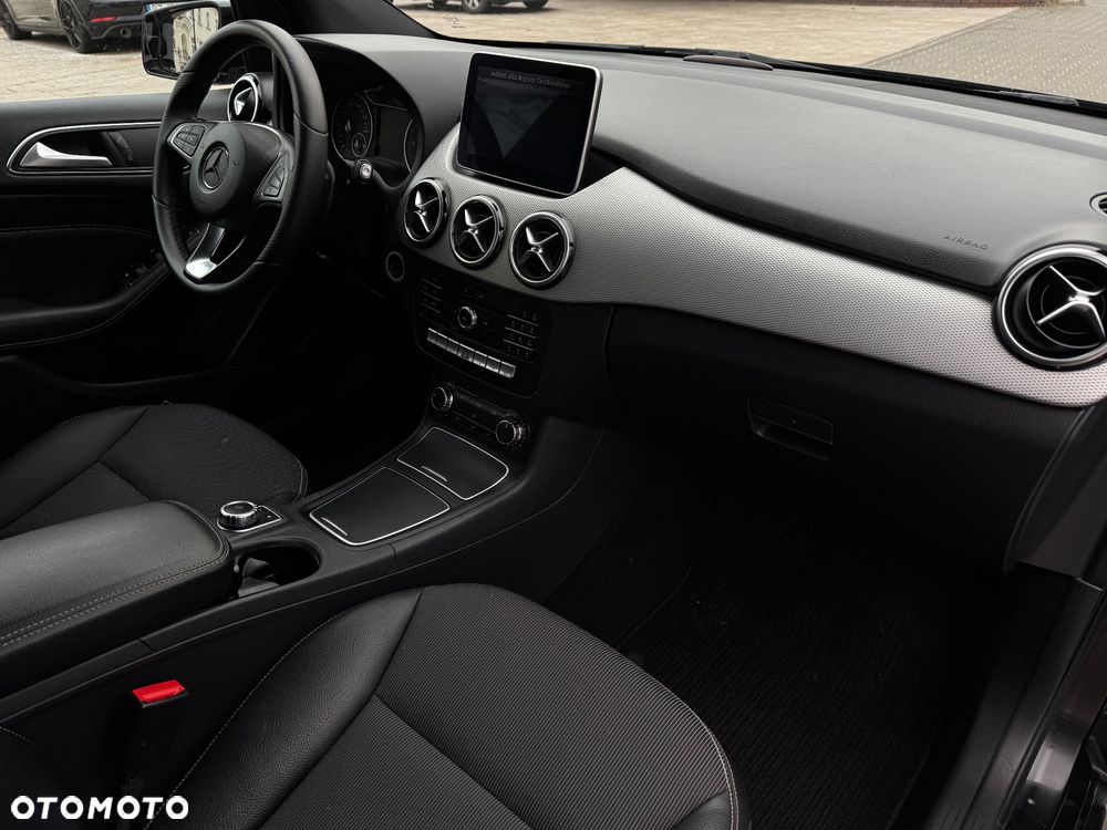 Mercedes-Benz Klasa B 200 CDI (BlueEFFICIENCY) 7G-DCT - 16