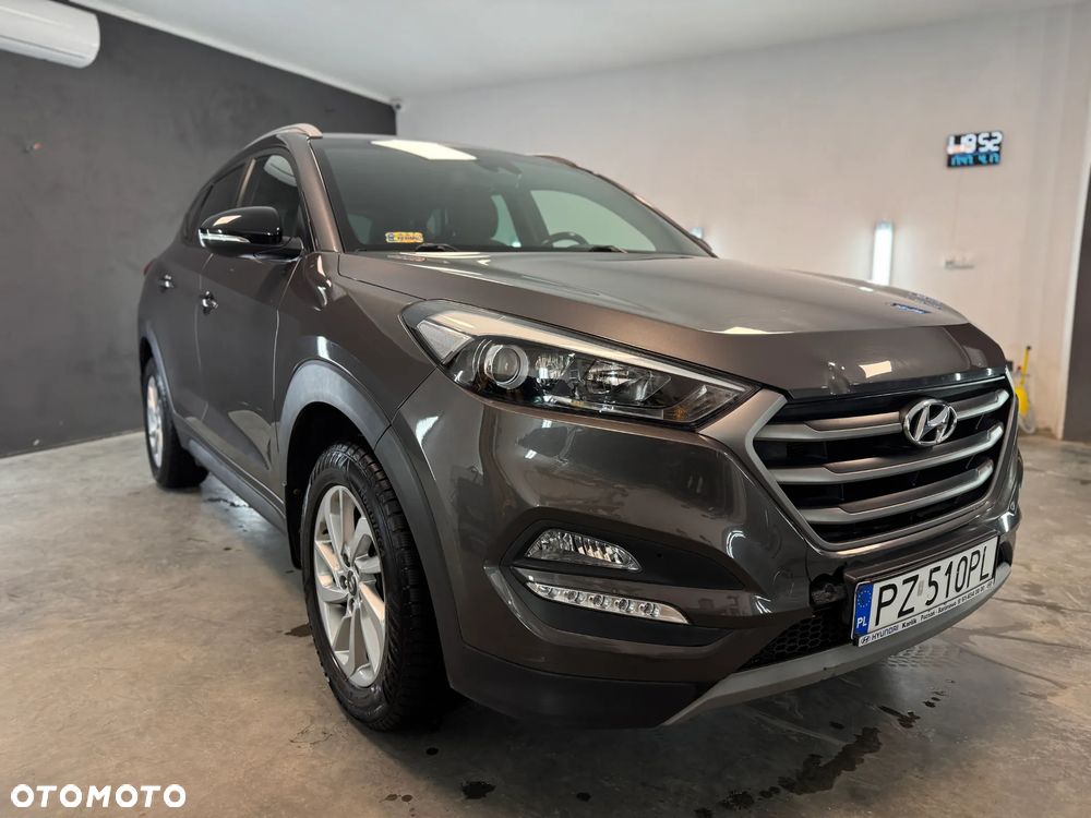 Hyundai Tucson 1.6 GDI BlueDrive GO 2WD - 9