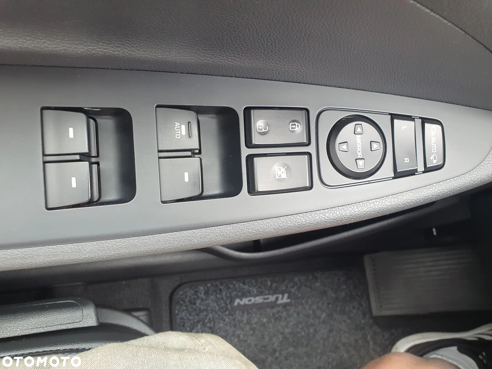 Hyundai Tucson blue 1.7 CRDi 2WD Passion Plus - 25