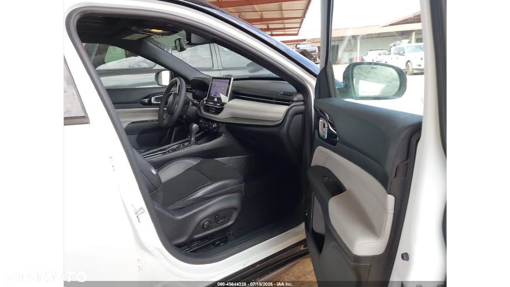 Jeep Compass - 8