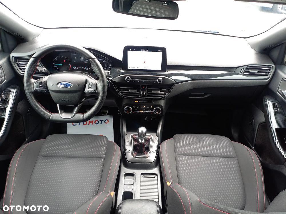 Ford Focus 2.0 EcoBlue STart-Stopp-System ST-LINE - 25