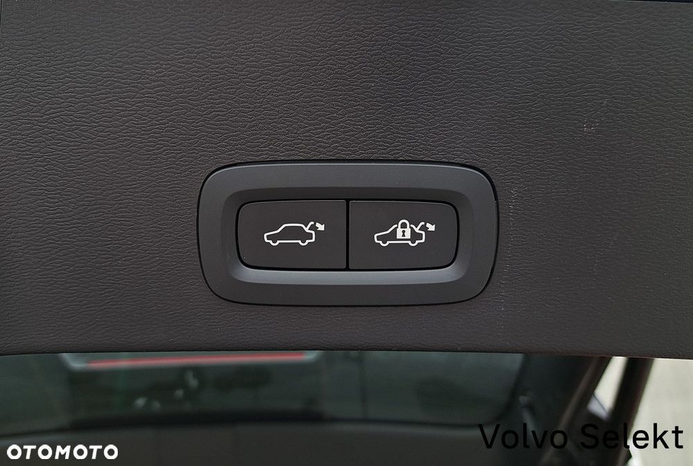 Volvo XC 40 - 26