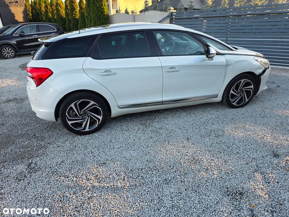 DS Automobiles DS 5 - 19