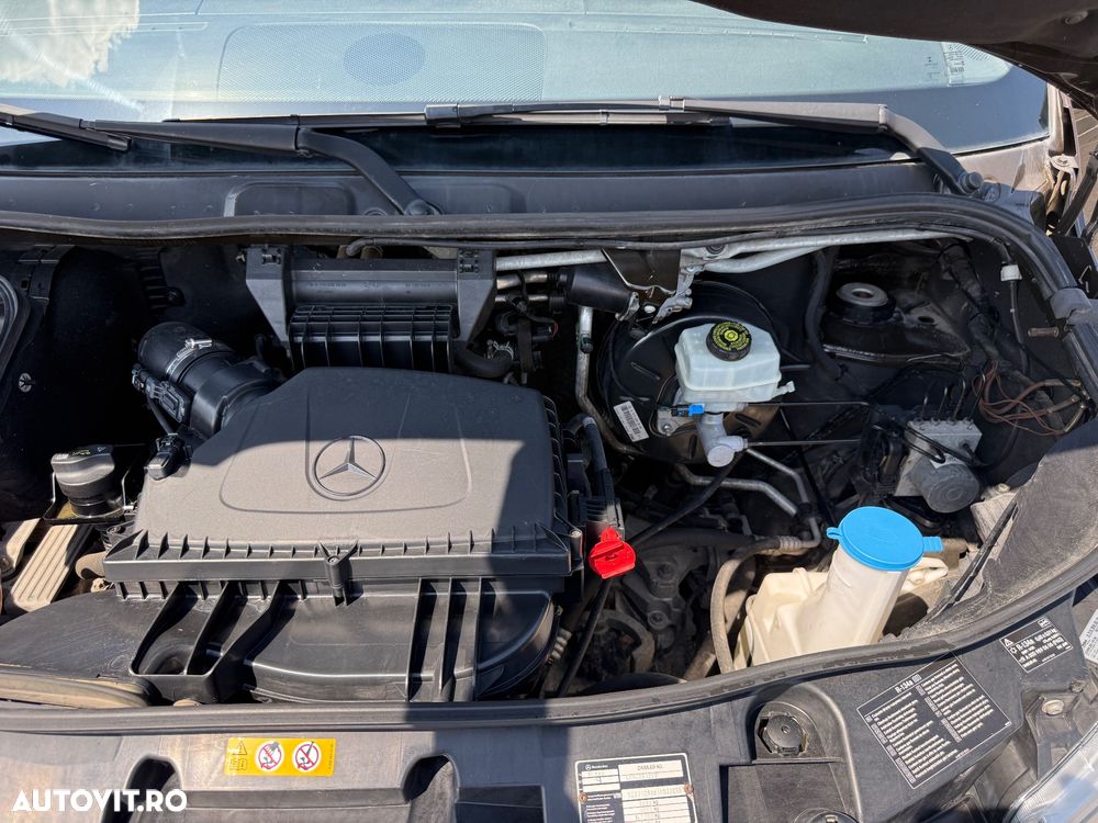 Mercedes-Benz Sprinter - 28