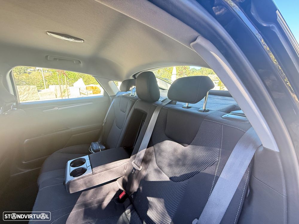 Ford Mondeo 2.0 TDCi Titanium - 26