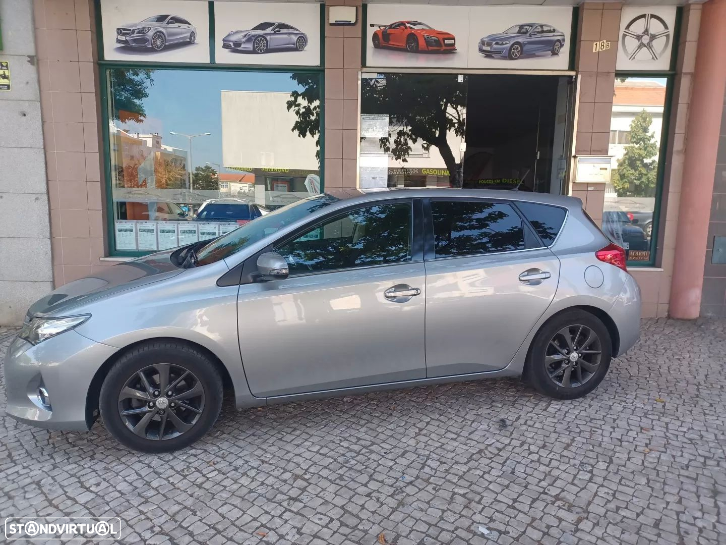 Toyota Auris 1.6 Valvematic Edition - 5