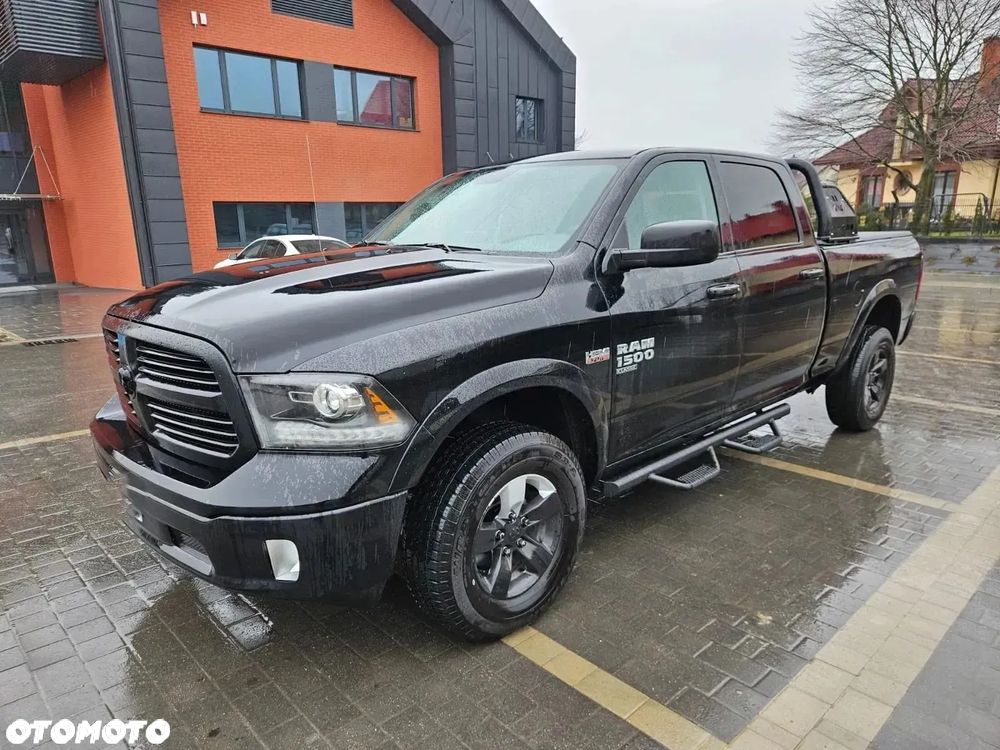 Dodge RAM 1500 5.7 4x4 - 2