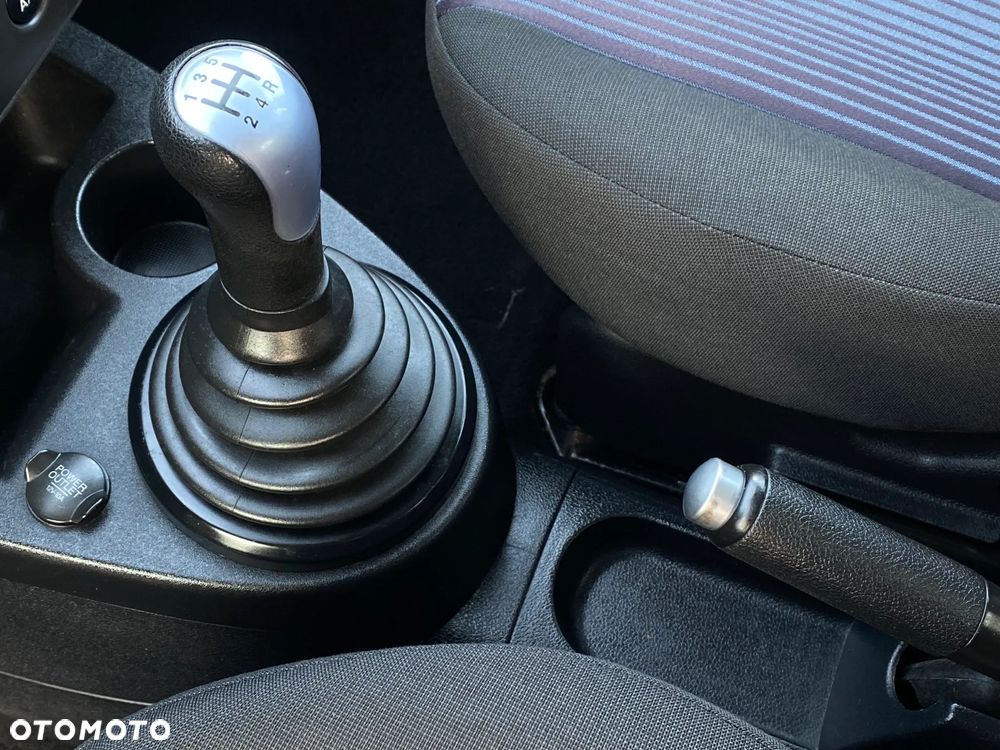 Ford Fusion 1.4 Trend - 34