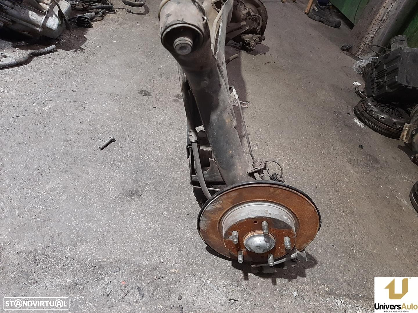 CHARRIOT TRASEIRO HONDA CIVIC IX 2009 - - 2