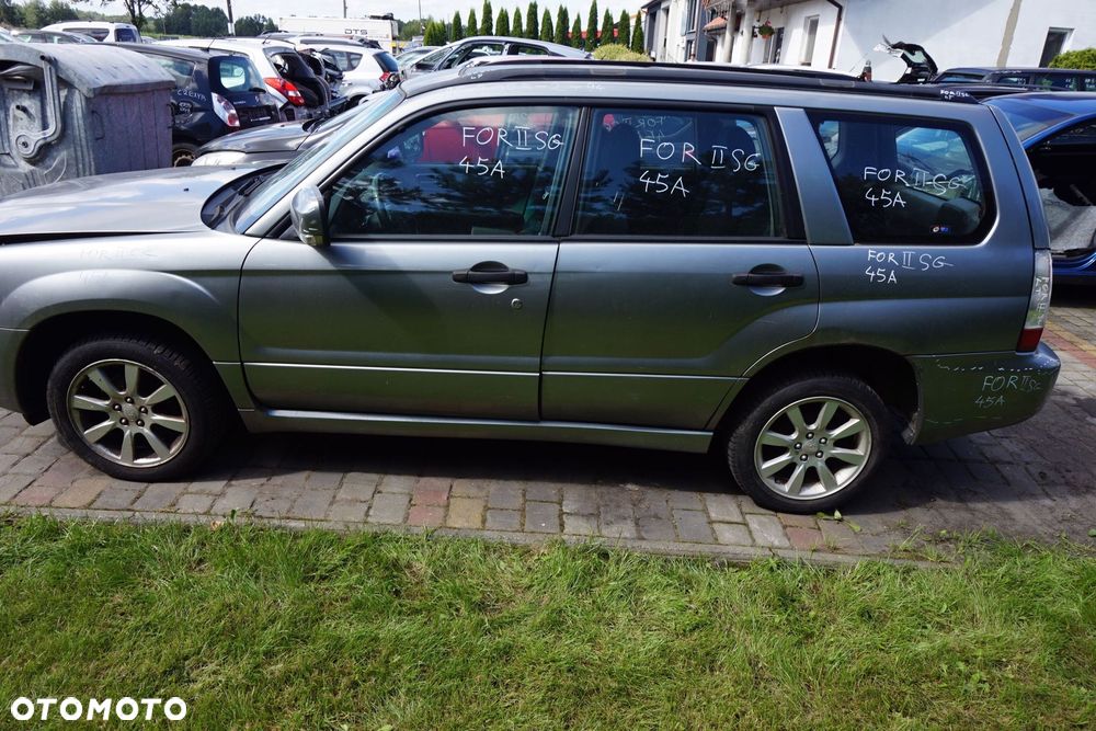 SUBARU FORESTER II SG LIFT 2006 45A 2.0 16V EJ20F 157KM TZLB5 SZARY na części - 2
