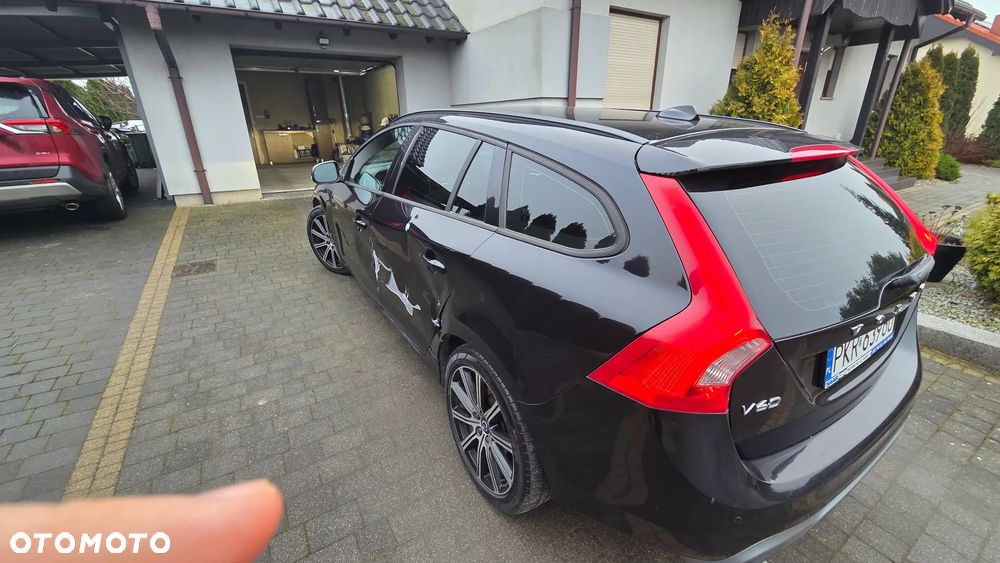 Volvo V60 T5 Geartronic RDesign - 8