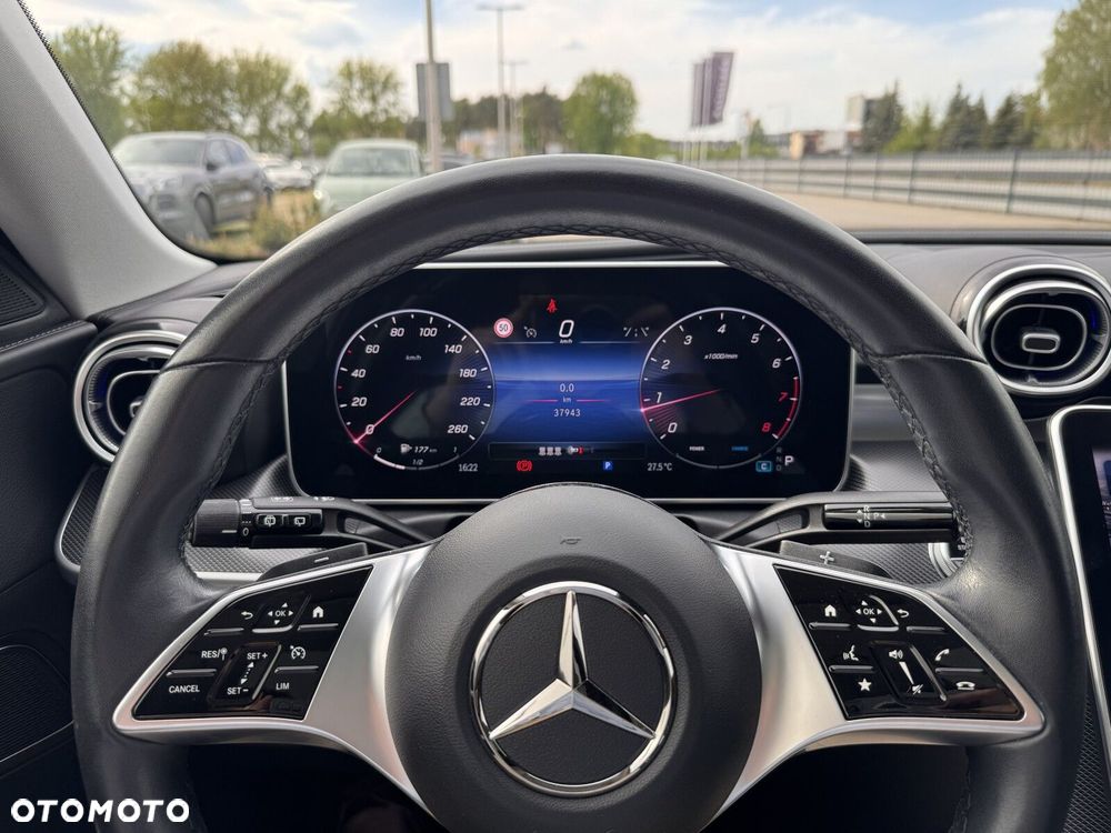 Mercedes-Benz Klasa C 200 mHEV 4-Matic All-Terrain Avantgarde - 27