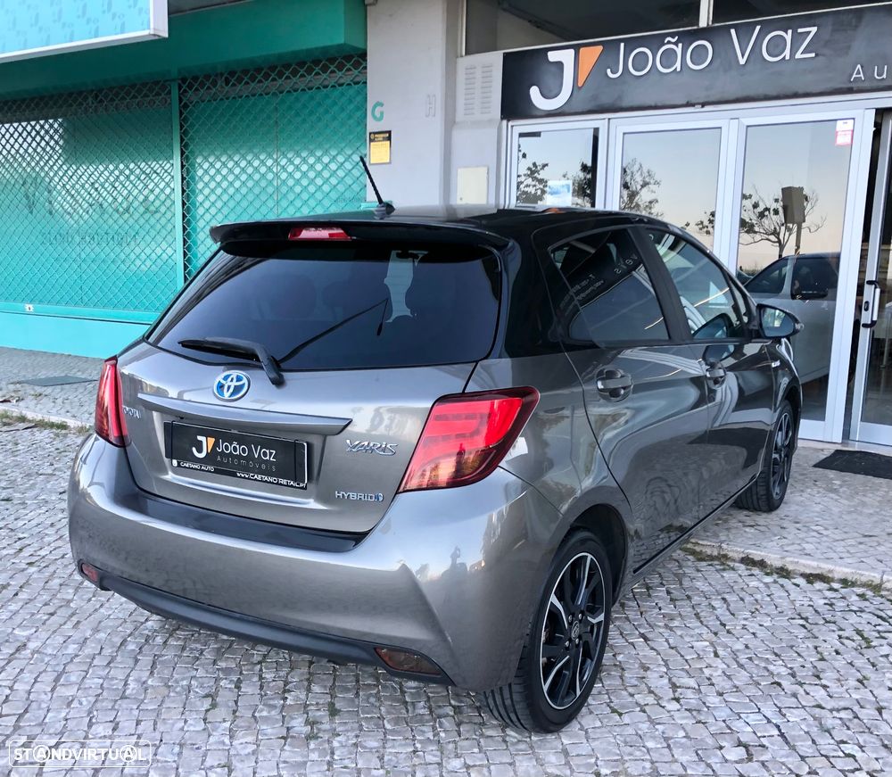 Toyota Yaris 1.5 HSD Comfort - 8
