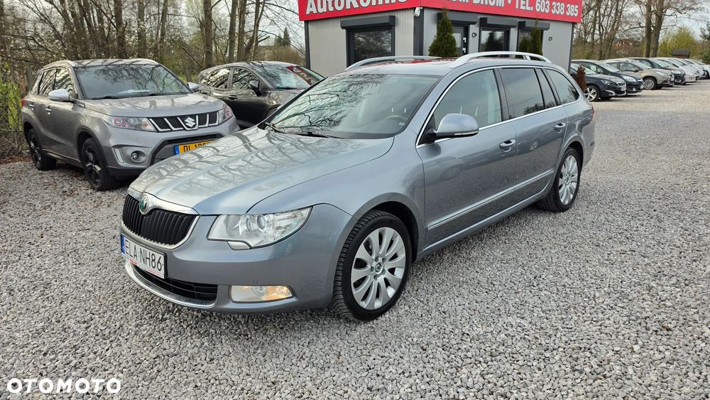 Skoda Superb 2.0 TDI DSG Elegance - 2