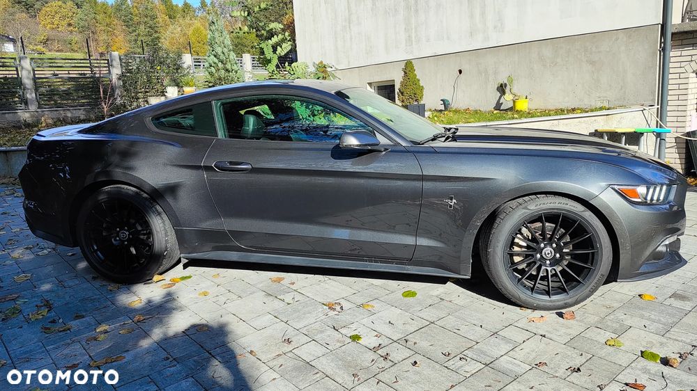 Ford Mustang 2.3 EcoBoost - 18