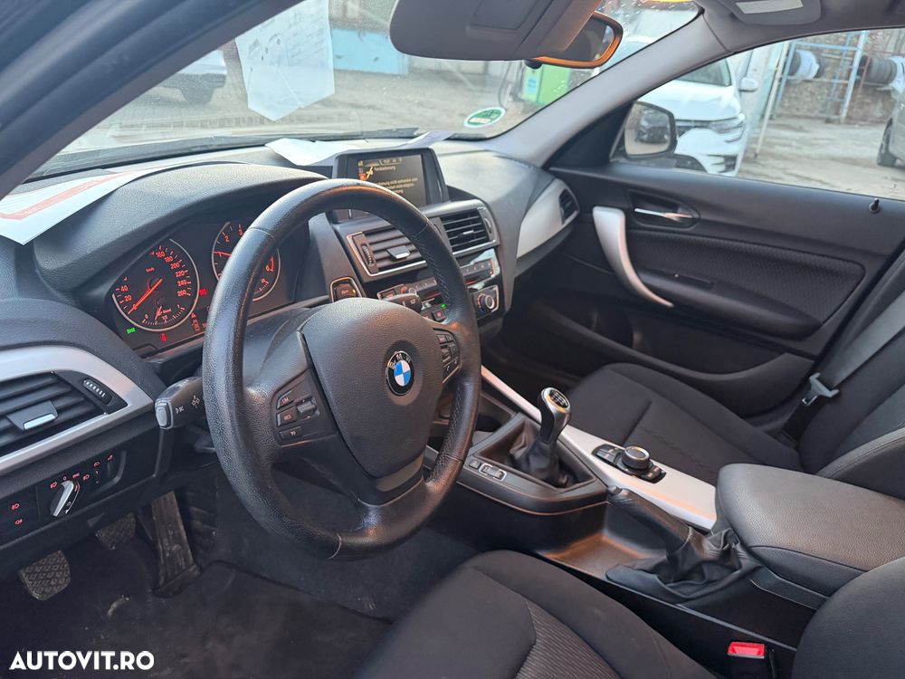 BMW Seria 1 116d Sport Line - 7