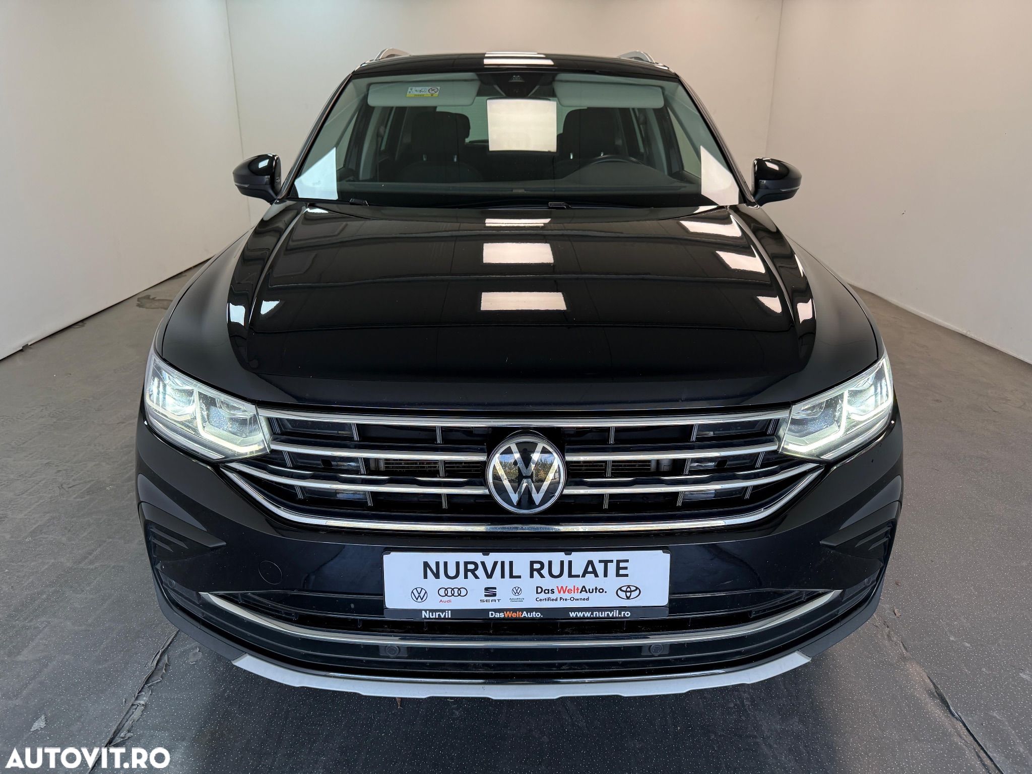 Volkswagen Tiguan 2.0 TDI SCR 4MOTION DSG Elegance - 1