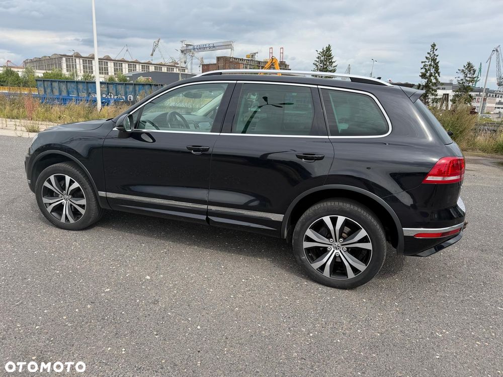 Volkswagen Touareg 3.0 V6 TDI BMT Perfectline R-Style - 2