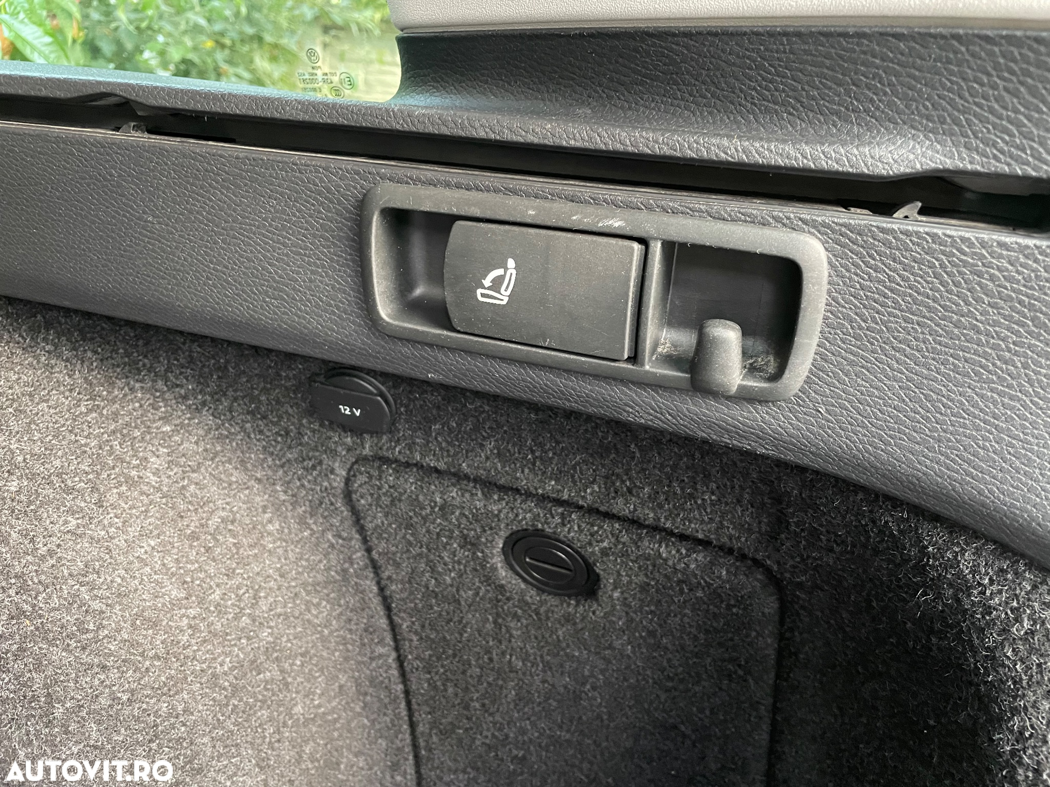 Volkswagen Passat - 19