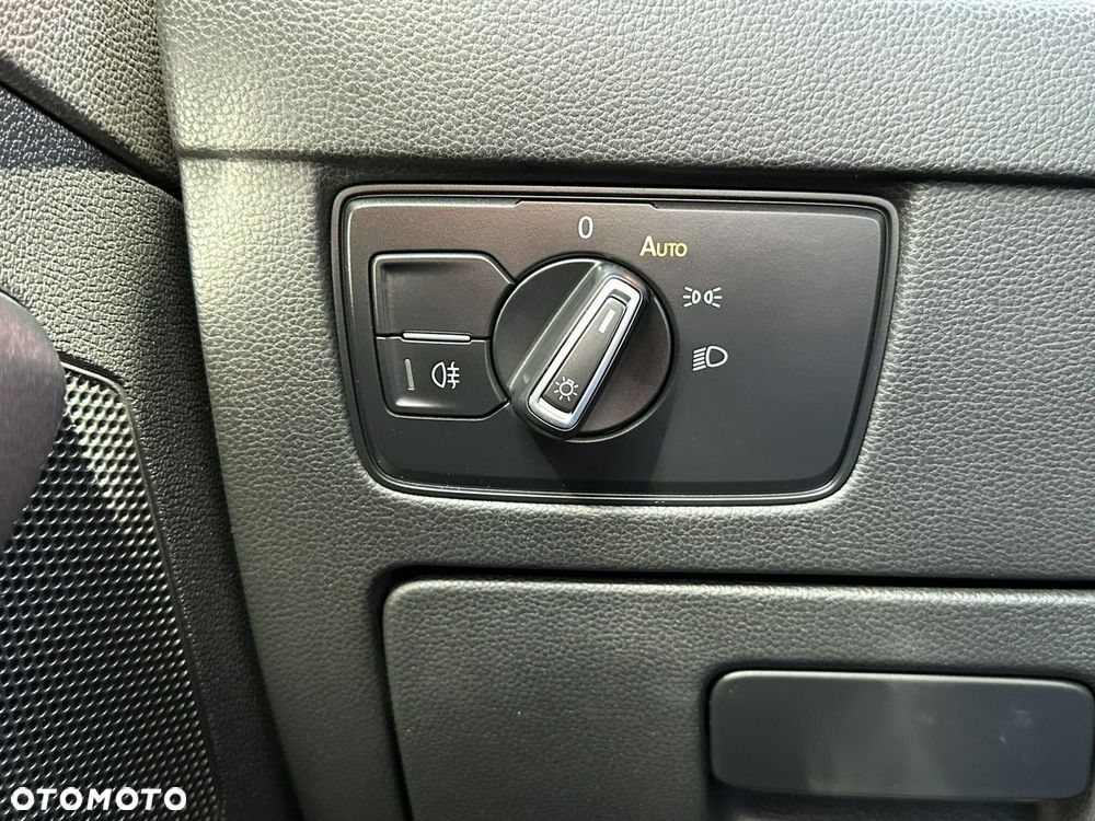 Volkswagen Arteon 2.0 TDI Elegance DSG - 29