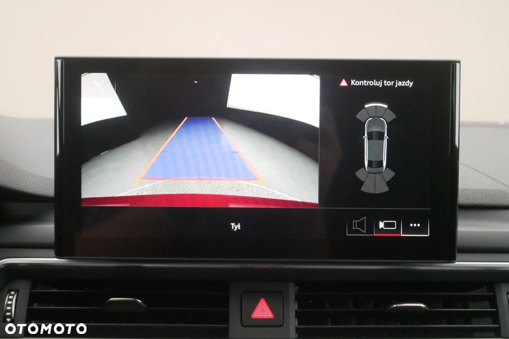 Audi A4 Limousine - 20