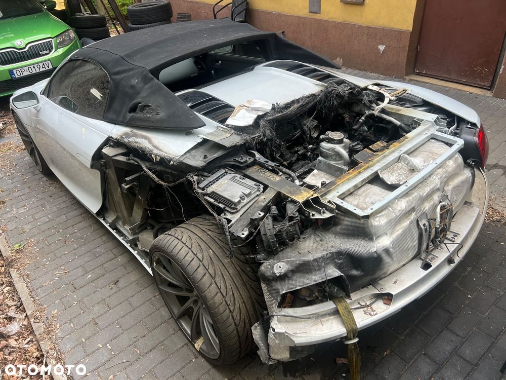 Audi R8 Coupé 4.2 Quattro S tronic - 4