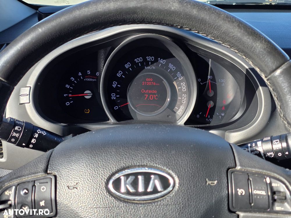 Kia Sportage 2.0 DSL MT 4x4 STYLE - 14