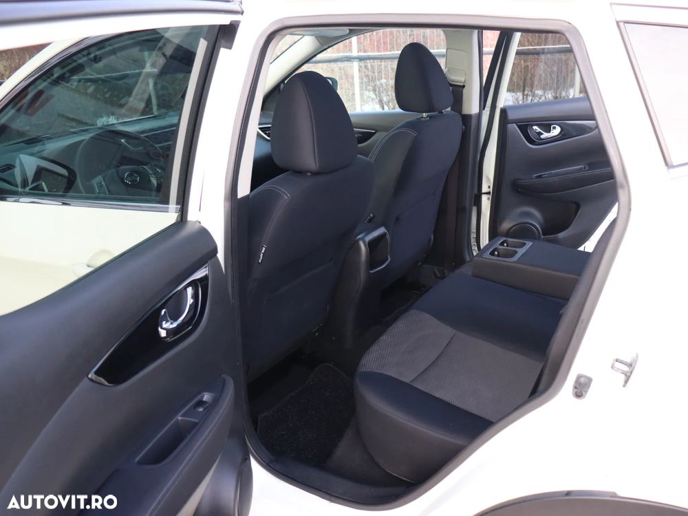 Nissan Qashqai 1.5 DCI TEKNA+ - 22