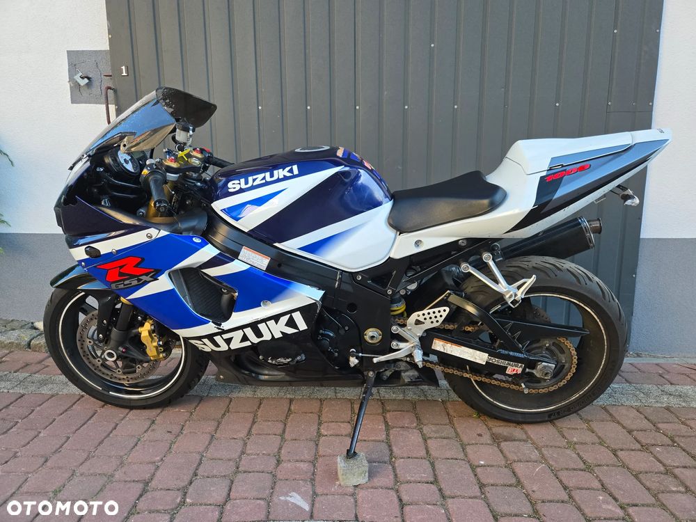 Suzuki GSX-R - 10