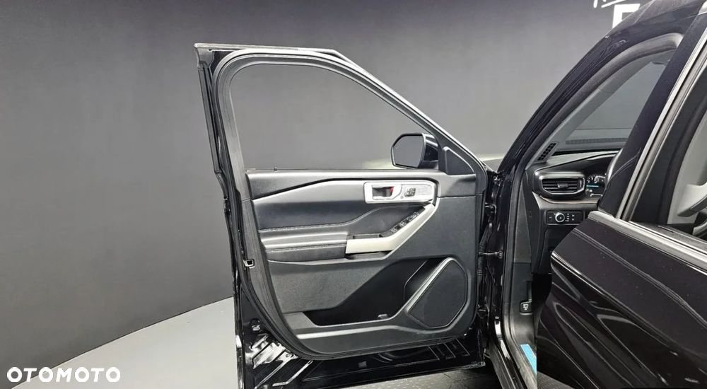 Ford Explorer EcoBoost Plug-in Hybrid PLATINUM - 13