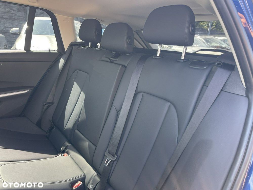 BMW Seria 3 318d - 14