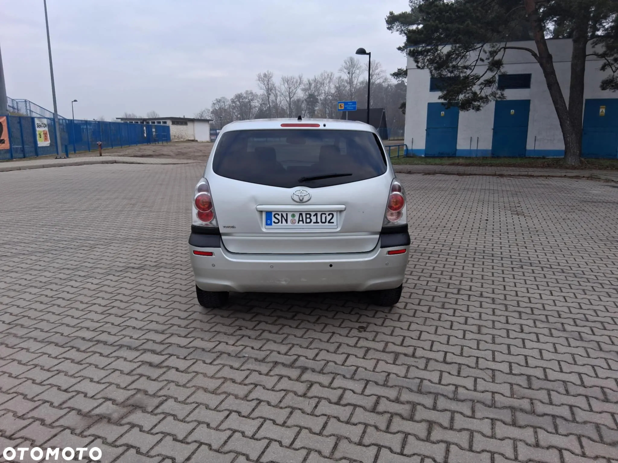 Toyota Corolla Verso - 5