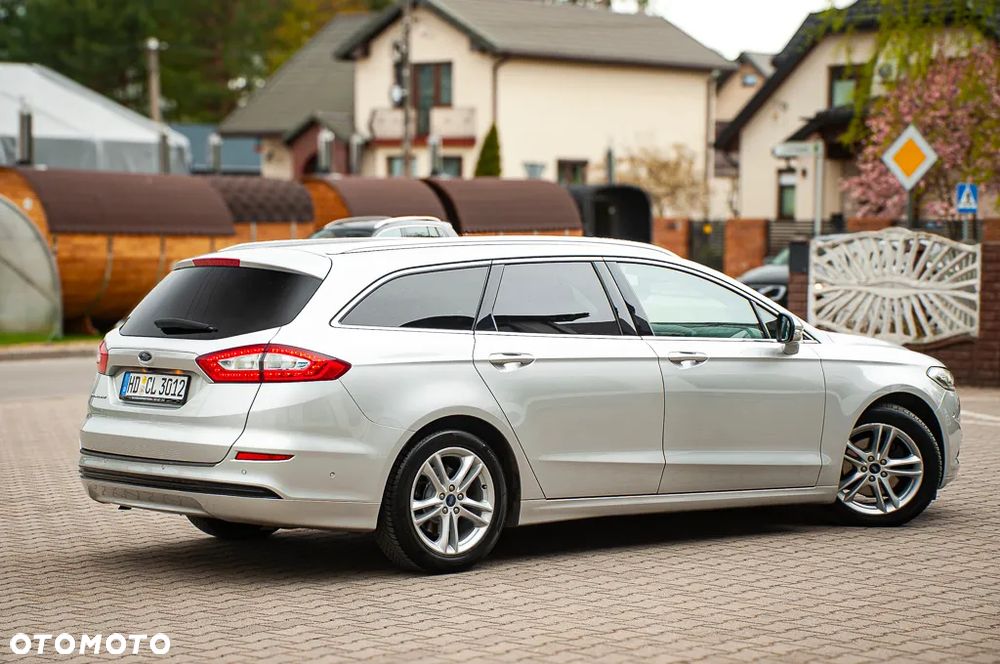 Ford Mondeo 2.0 TDCi STart-Stopp PowerShift-Aut Titanium - 17