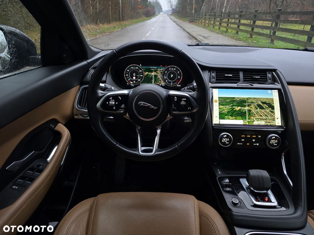 Jaguar E-Pace P200 AWD R-Dynamic - 5