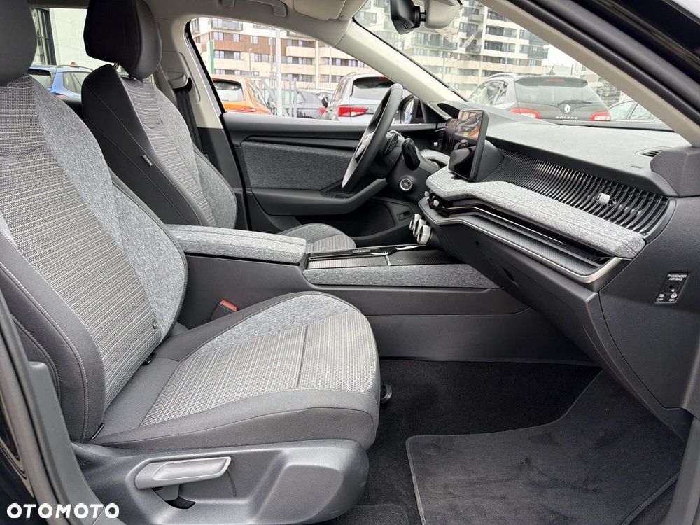 Skoda Superb 2.0 TSI Drive DSG - 17