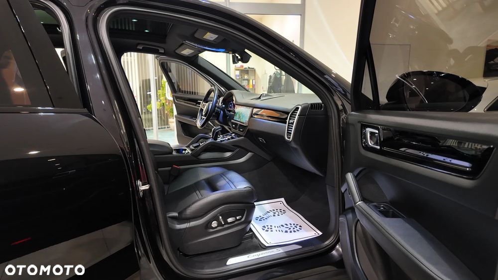 Porsche Cayenne S Platinum Edition - 34