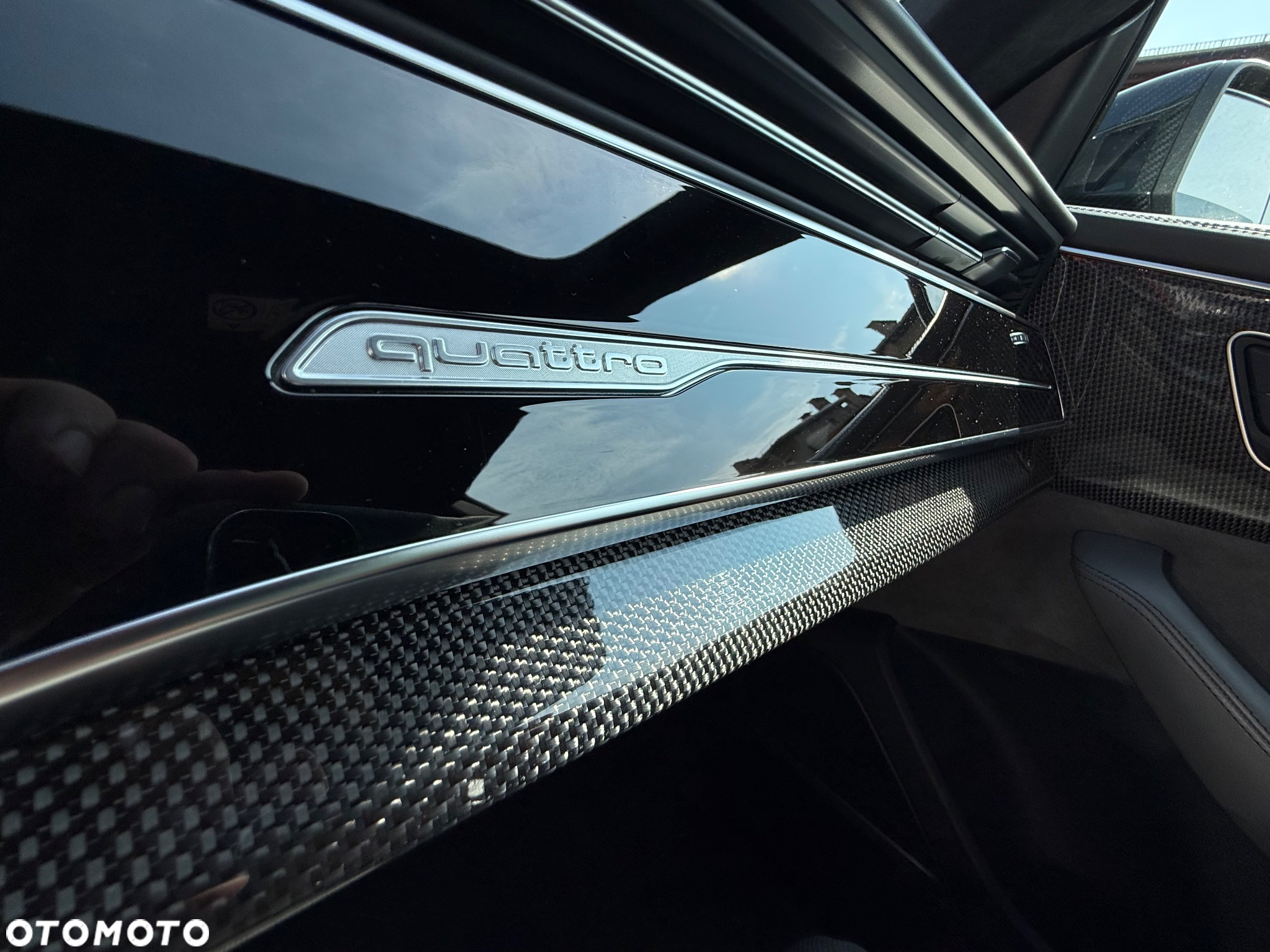 Audi SQ8 - 8