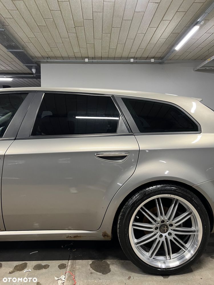 Alfa Romeo 159 1.9JTDM Distinctive - 8