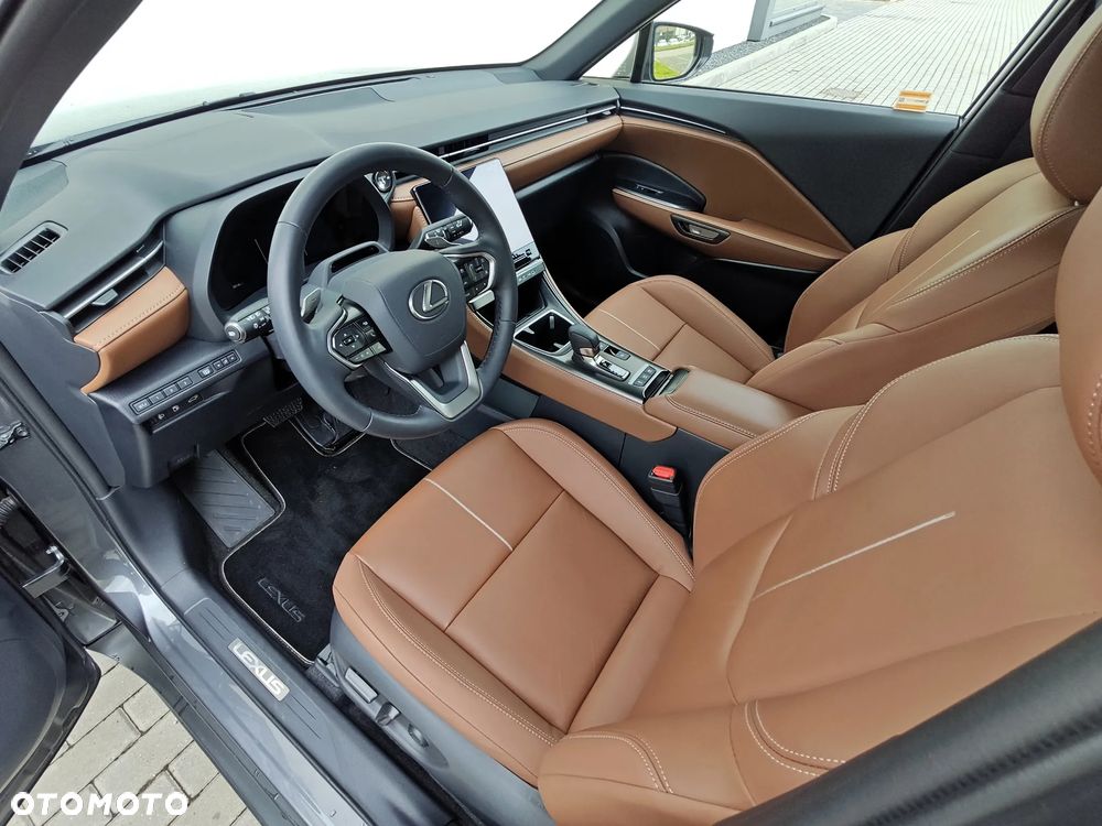 Lexus LBX 1.5 Hybrid Relax - 3