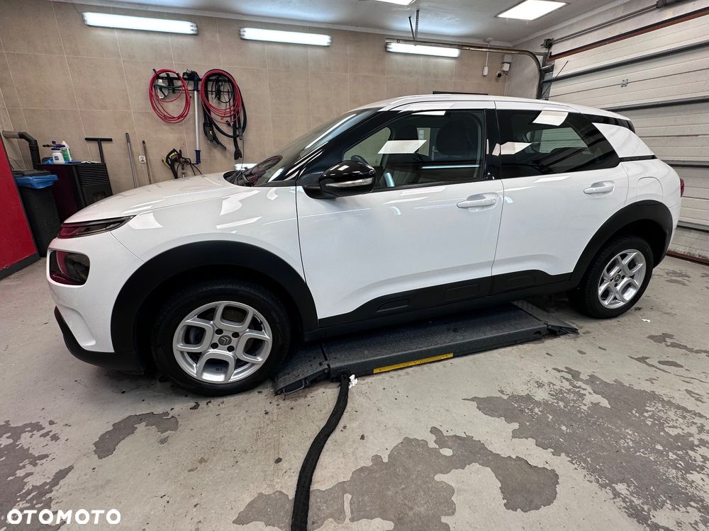 Citroën C4 Cactus BlueHDi 120 Stop&Start EAT6 Shine - 4
